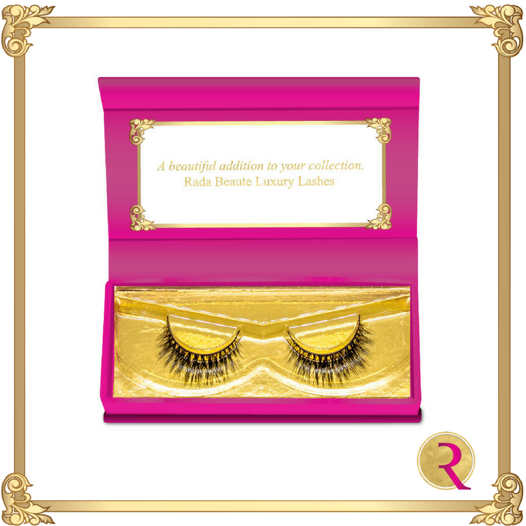 Sulit Mink Lashes box open view. Buy now at Rada Beaute.