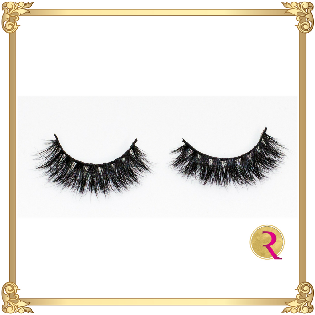 Red Carpet Mink Lashes. Buy now at Rada Beaute. 