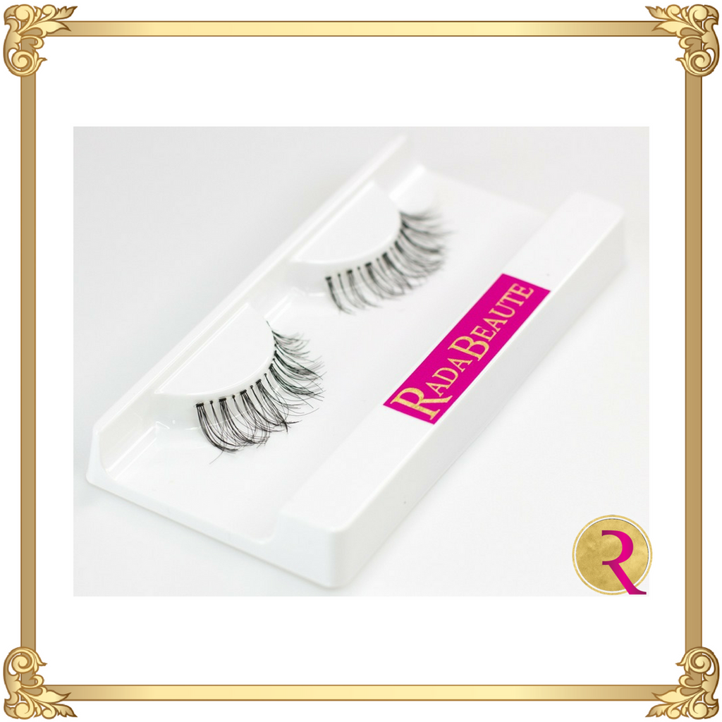 Gulab Silk Lashes open box view. Buy your Rada Beaute Silk Lashes now!