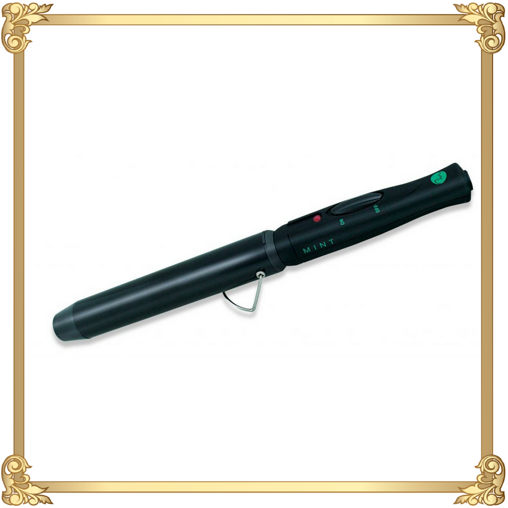 With the Mint X-Long Curling Wand, the MVK21 curling iron achieves even bolder style and flexibility while cutting down the time to curl hair in half 
