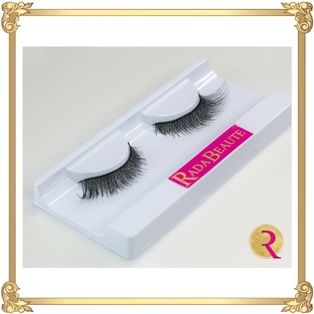 You R Mine Silk Lashes opened view. Buy your silk lashes now at Rada Beaute.